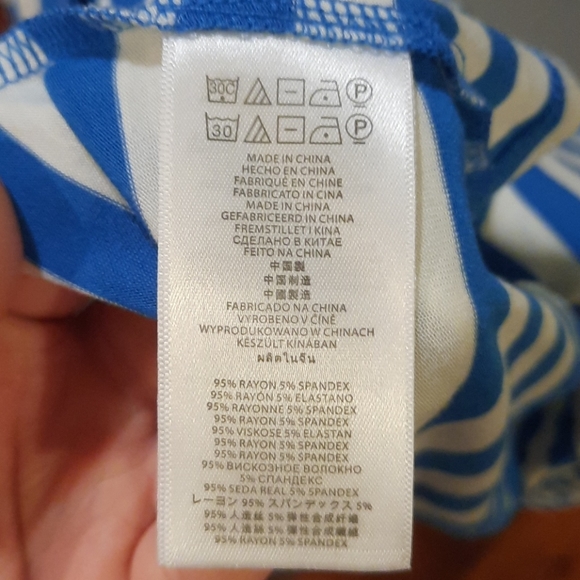 Michael Kors NWT 2X striped blouse - Picture 6 of 6